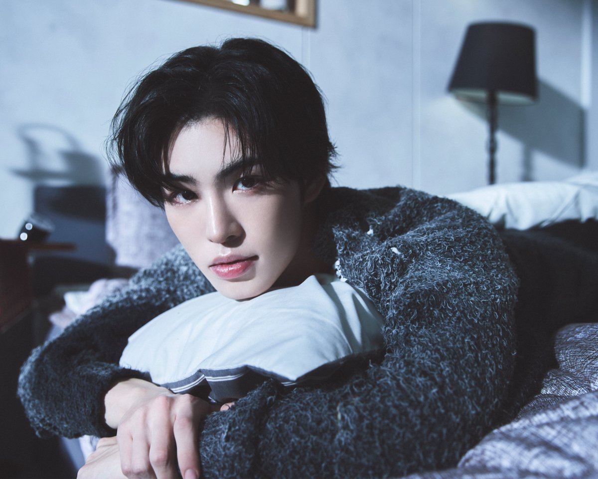 KickFlip tweet media