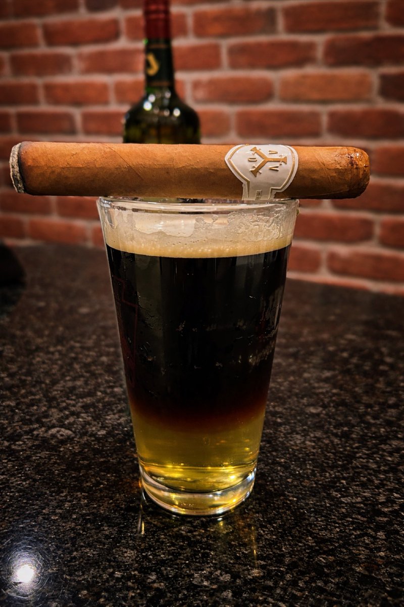 cintlmainst's tweet photo. Thirsty Thursday Reminder! 🍺 

Join us tomorrow, March 19th starting at 5:30pm!

We have Industry Guest Adrian Acosta with us from ADVentura Cigars offering Deals and Swag with purchase!

See you there, CI Nation! 😁

*Must be 21+(Or Legal Age).

#cidowntownbethlehem https://t.co/CiaEsgQuZ5