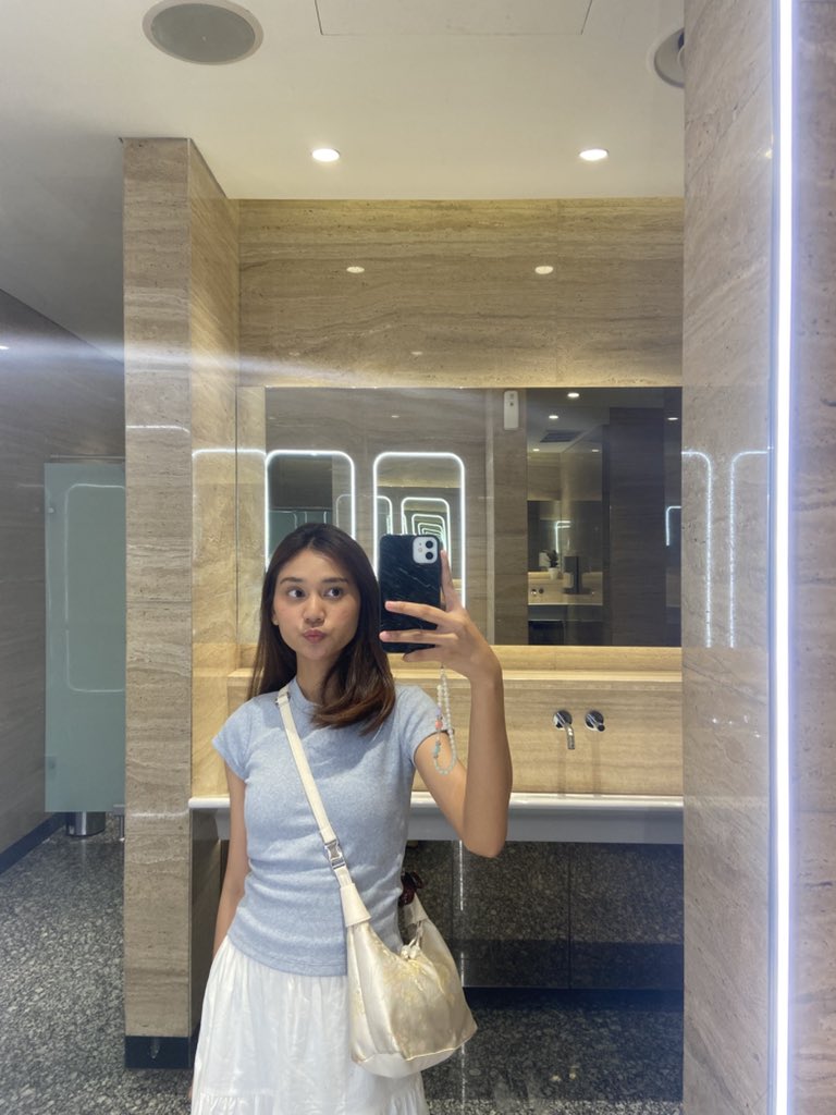 ivy ⋆˚࿔ tweet media