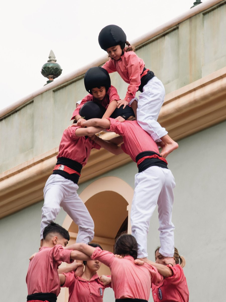 Colla Vella dels Xiquets de Valls tweet media