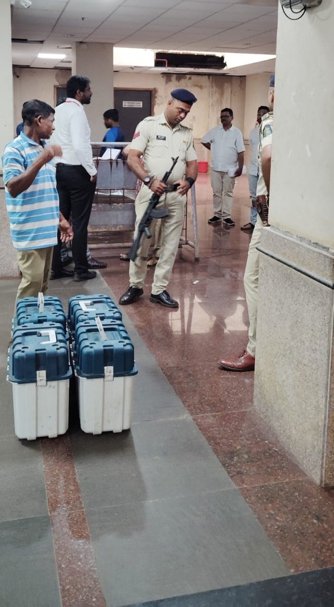 Collector & DEO South Goa tweet media