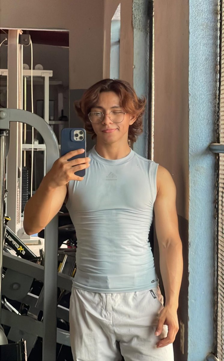 Ares_red08's tweet photo. Chudaiiiiii 🔊

Me encanta preñar twinks🫠
🩷 y ret si quieres ser el siguiente 🔥

Video completo en mi canal vip telg 
(Info al privado) https://t.co/Jd5At2Eomd