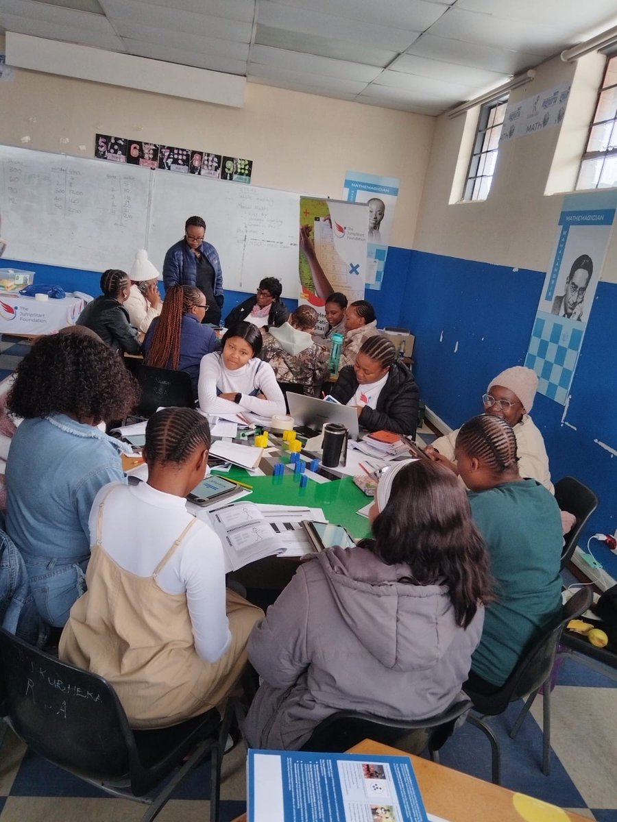 Kelello_'s tweet image. Great success with our Grade R–3 teacher training on the Two Pathways into Number book! 🎉
Empowering educators with practical numeracy strategies alongside our amazing tech partners 🤝

#TeacherDevelopment #EdTech #EarlyLearning #Kelello #FoundationPhase