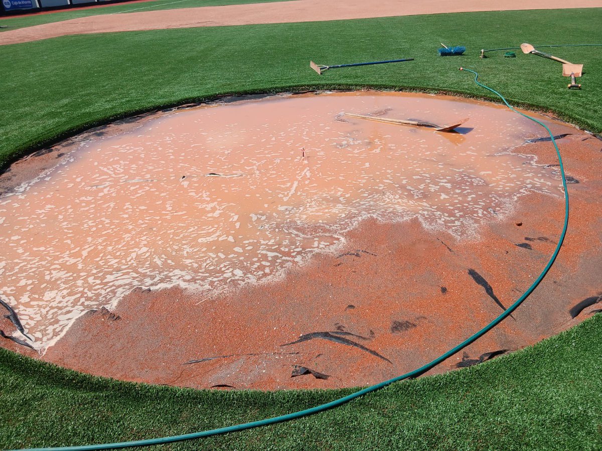 Billy Pineda tweet media