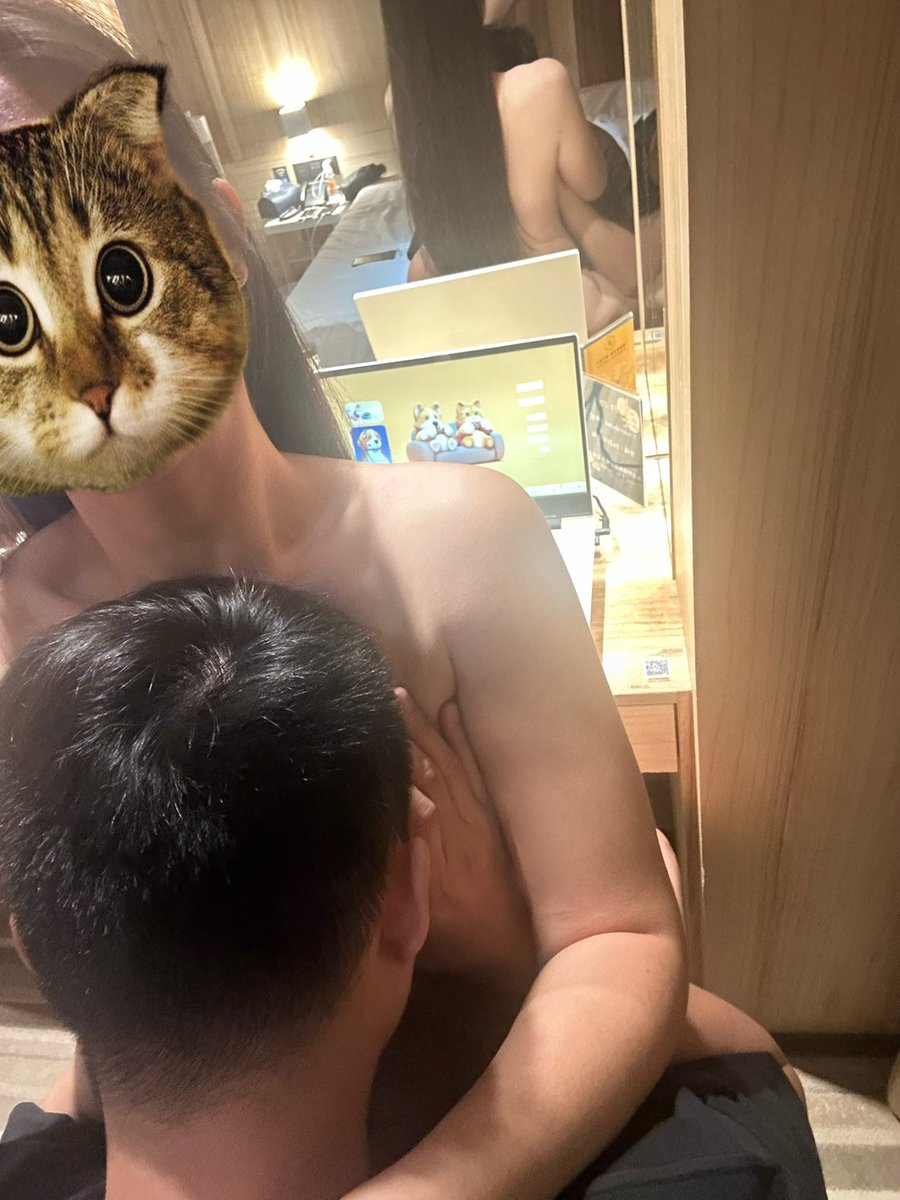 Lun&Piggy tweet media