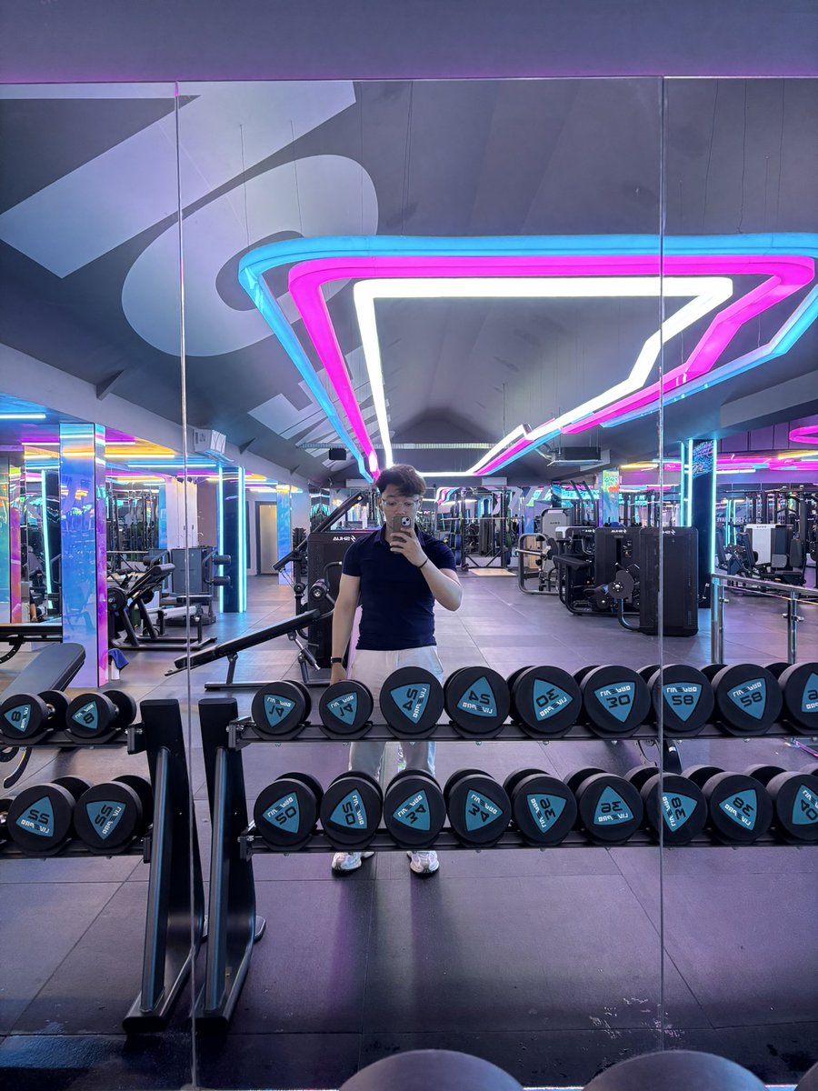 perilaku konsumen. tweet media