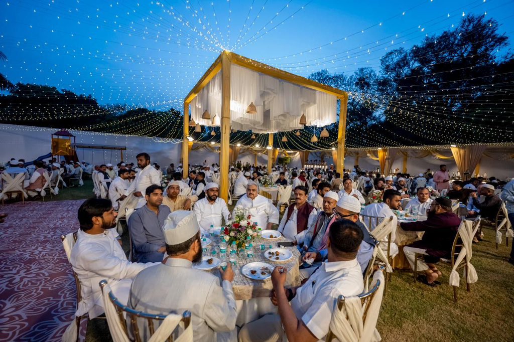 Samajwadi Party tweet media