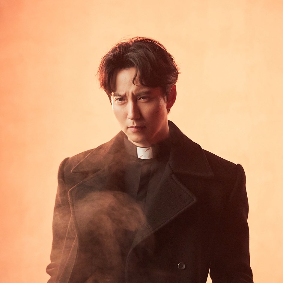 kimskarlf's tweet photo. 이때의김남길은진짜몰까.......가아니라ㅆㅃ루브르박물관뭐해미친조각상도난당햇어 https://t.co/E5tvatUQs6