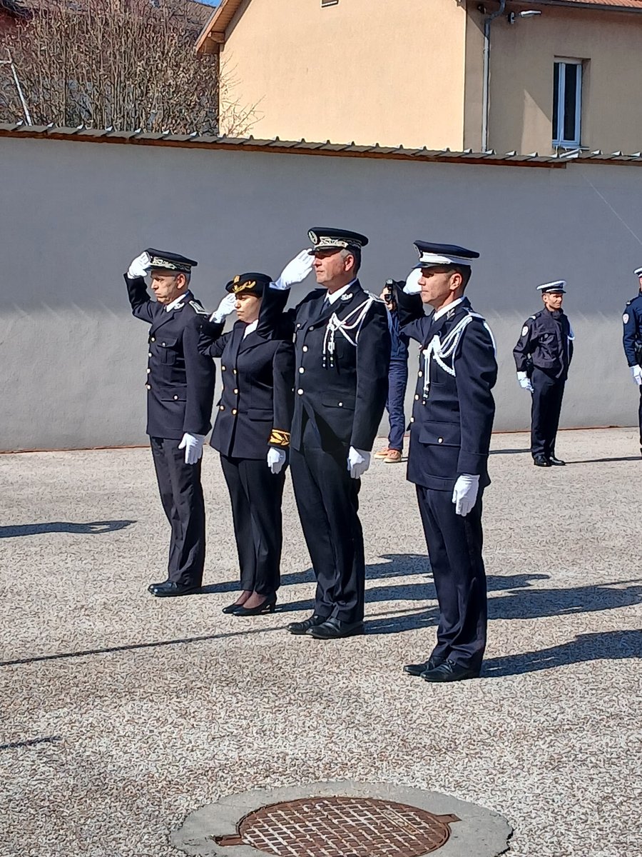 Préfète de la Haute-Savoie tweet media