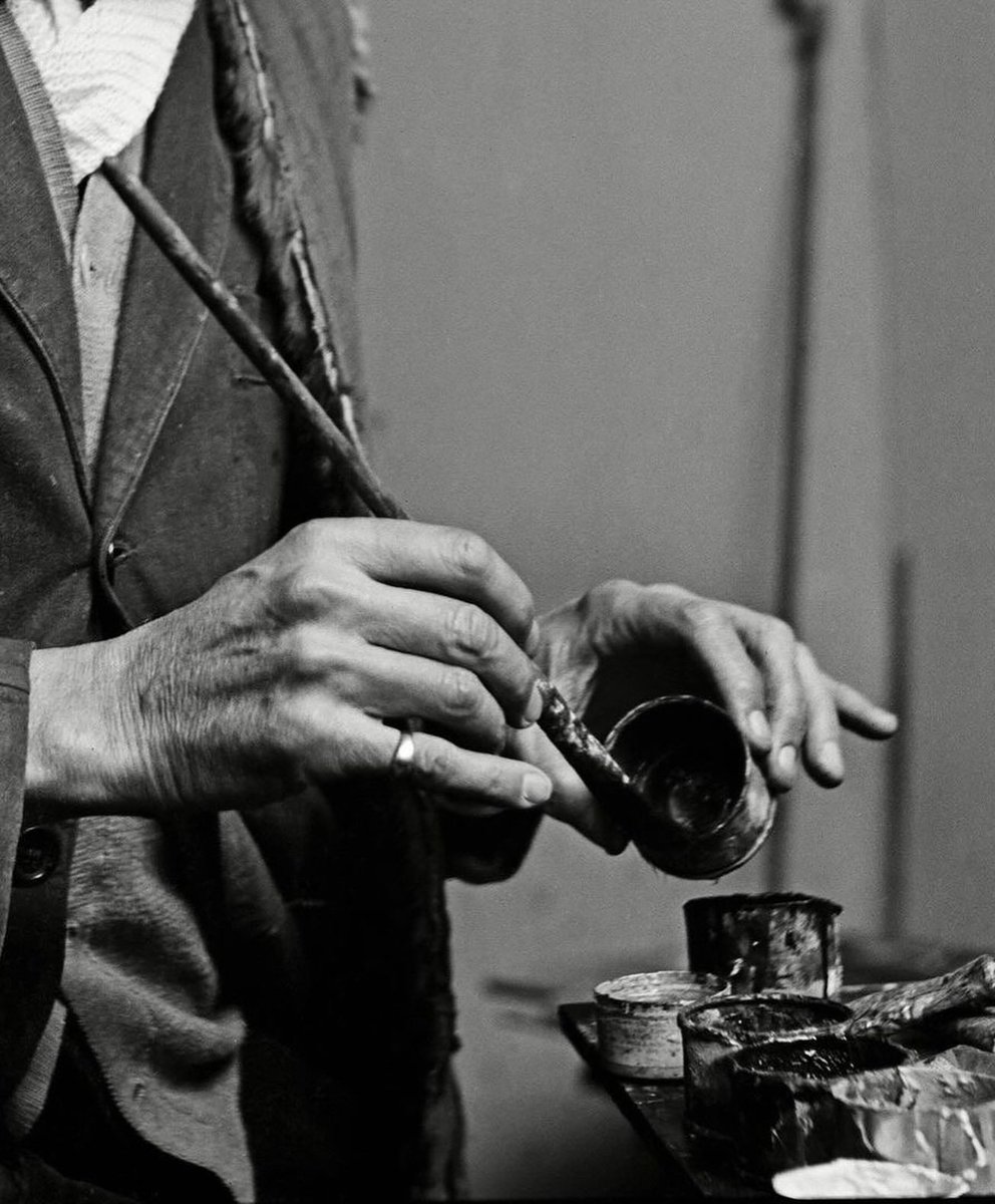 Composition tweet media