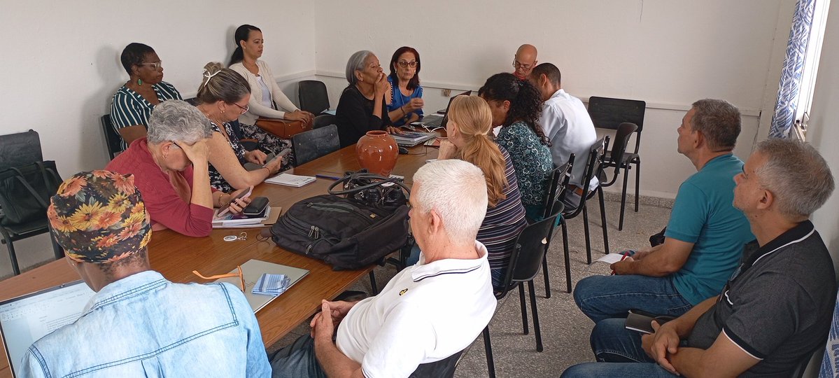 VRIP_UCf tweet media