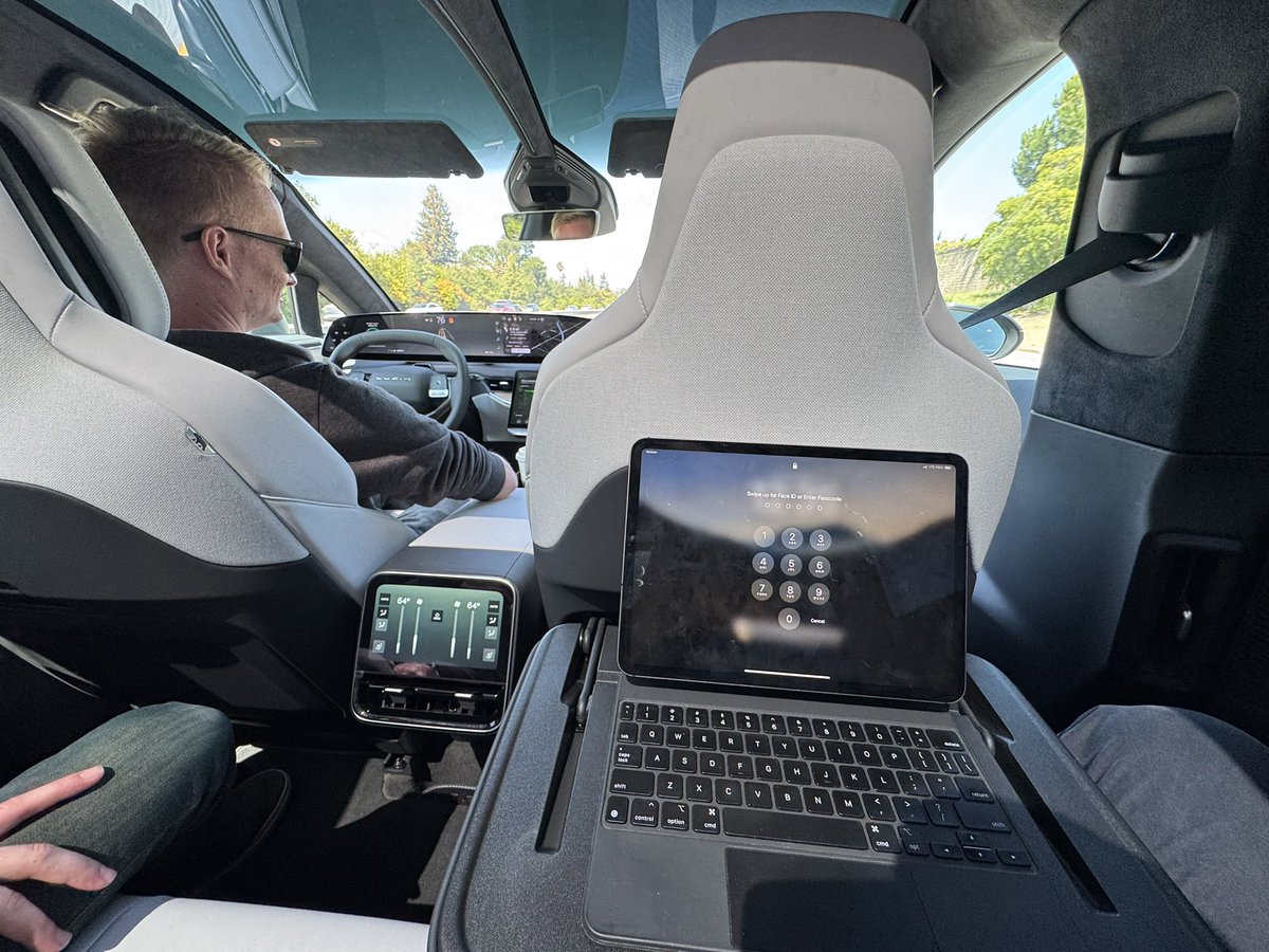 Shane Lindblom tweet media