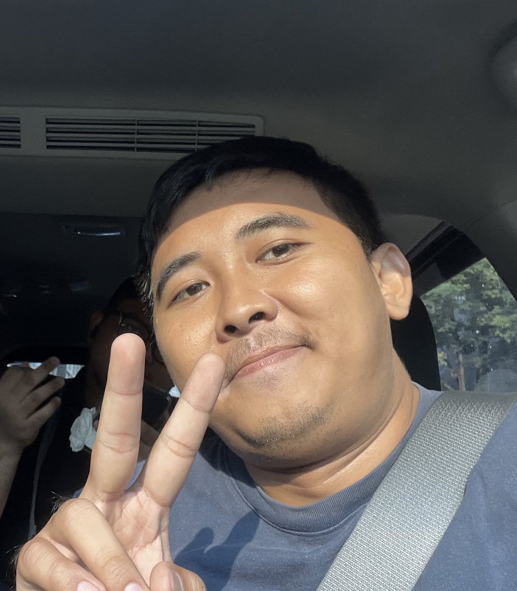ramajeno's tweet photo. [MABAR APPLICATION]

Name: Jeno
Username: z e n o.
ID: 137241123
Domicile: Bogor
Highest Rank: Mythic Immortal
Main Role: All role
Main Hero: Suyou, paquito, zhuxin, beatrix, grock
Fun fact: season ini lagi sering jadi jungler, biasanya sering di exp/roam 🤭 https://t.co/lRMCrsuN26