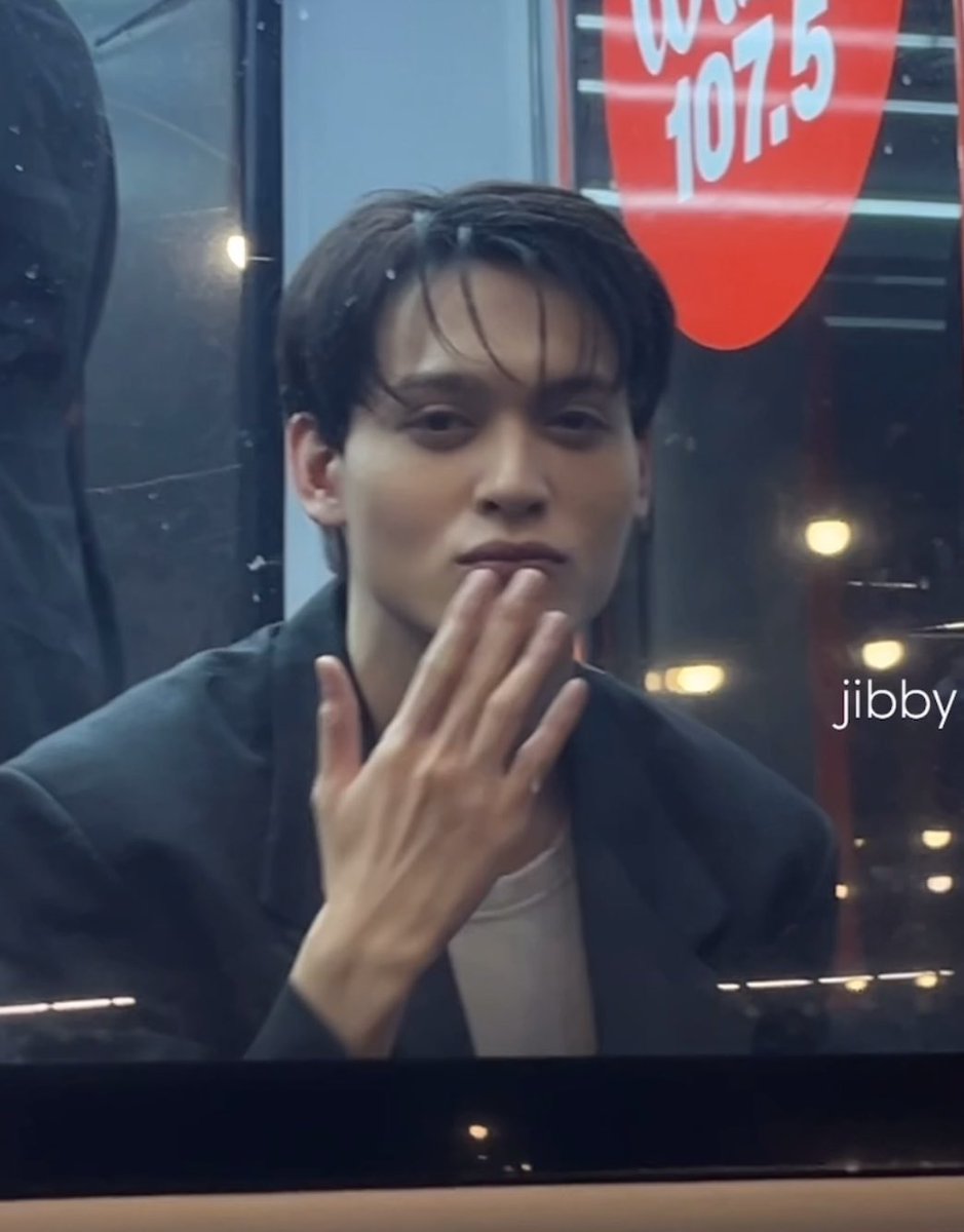 ☂️ʝıცცყ☂️ tweet media