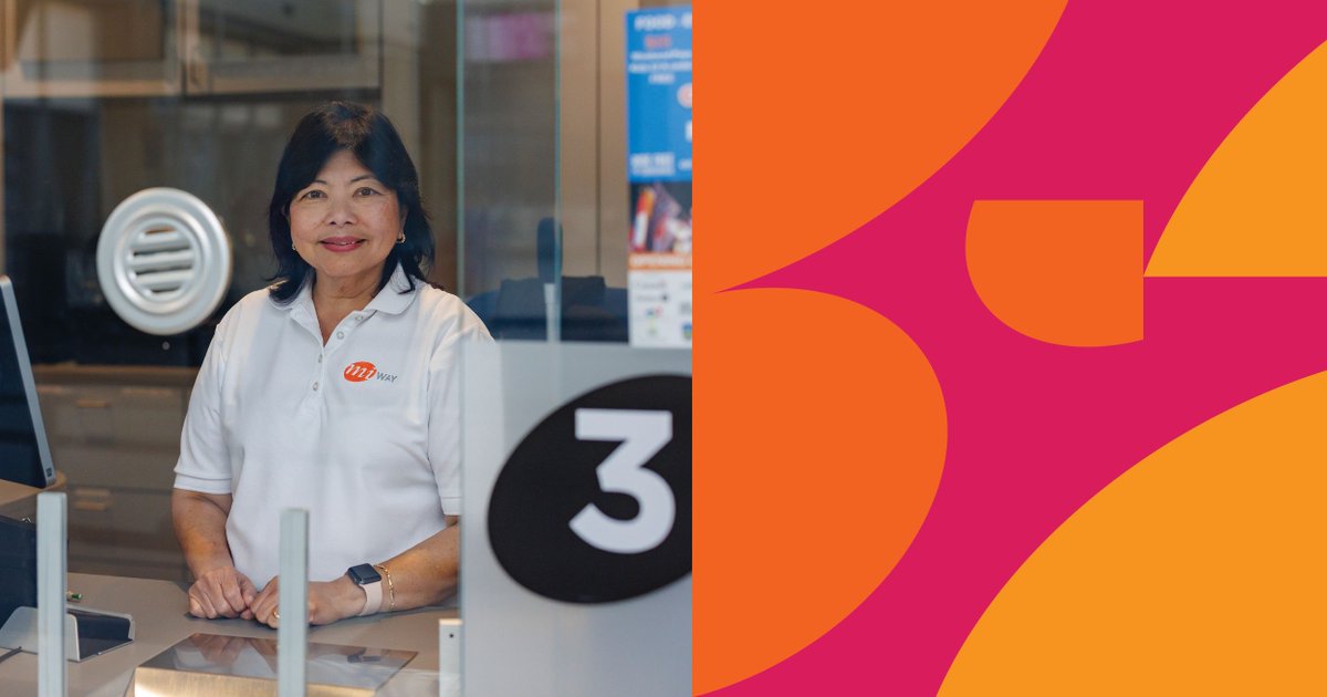 Customer Service tweet media