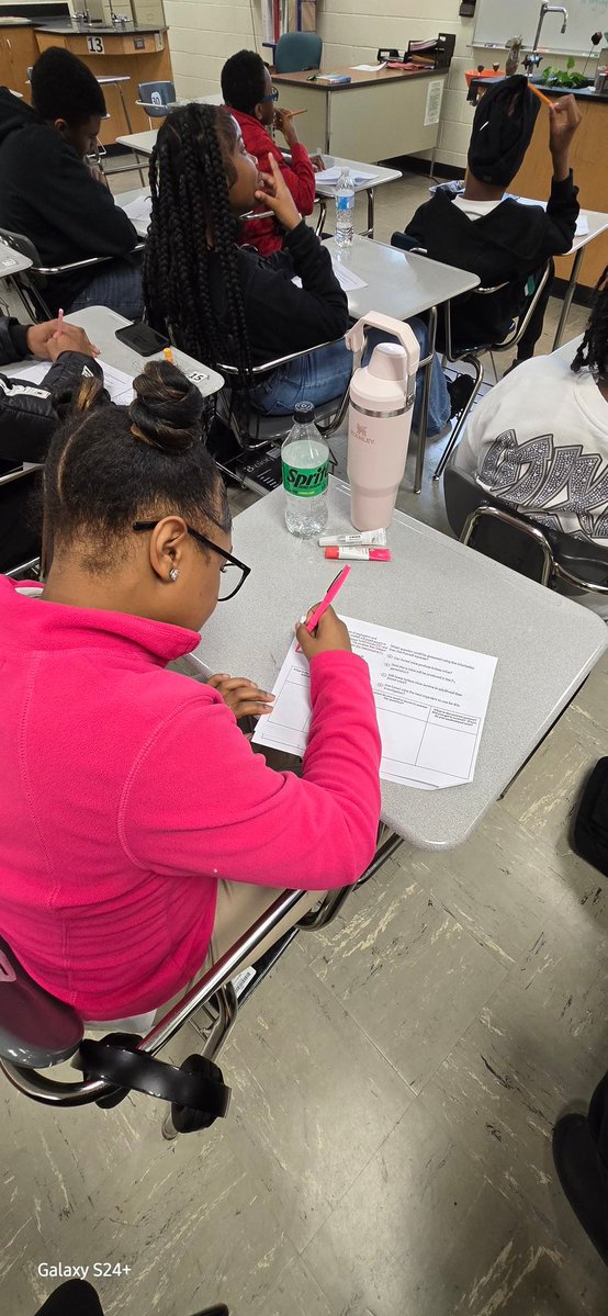 Mrs. DaMeka Whitehead tweet media