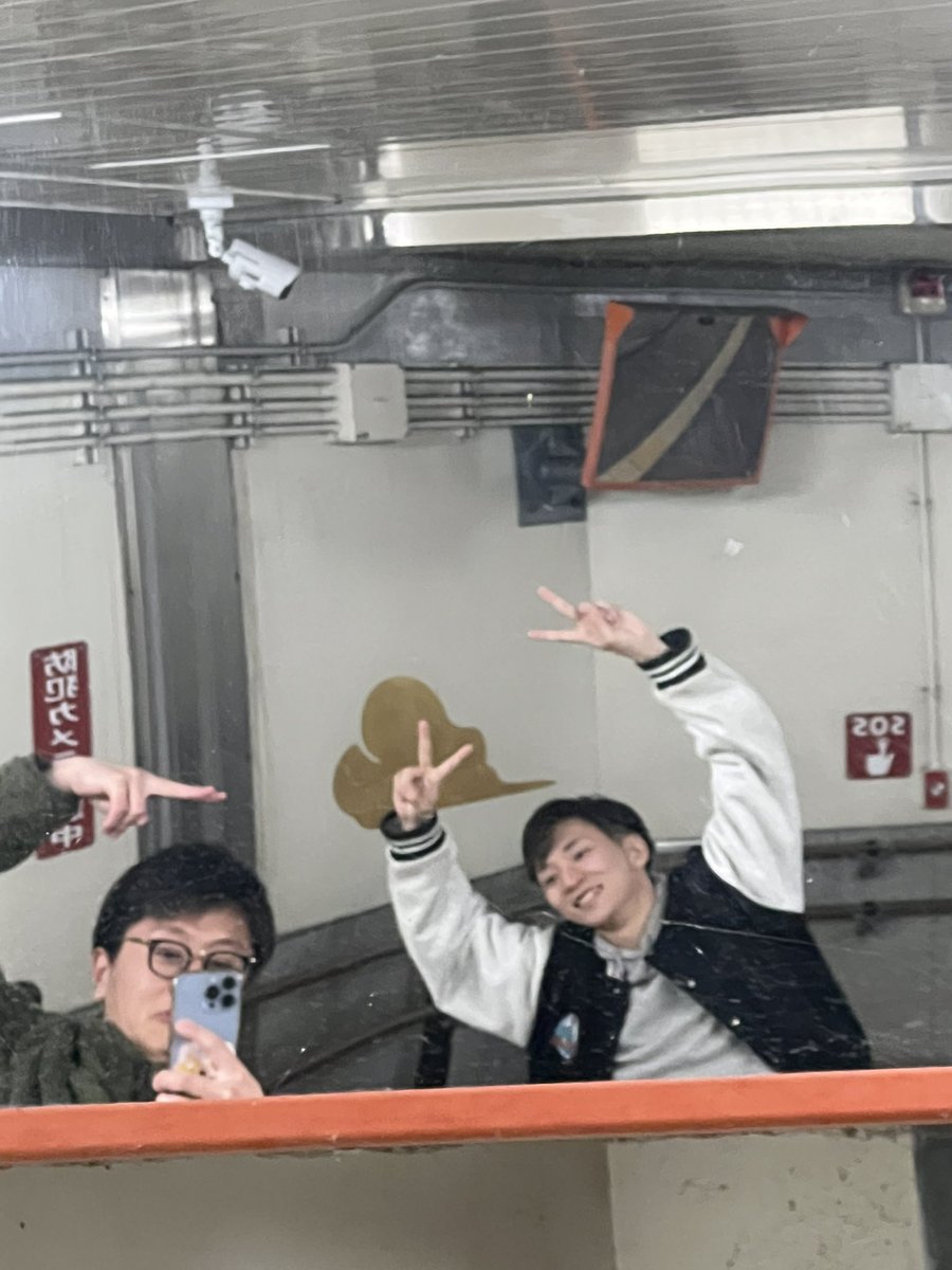 たっと tweet media