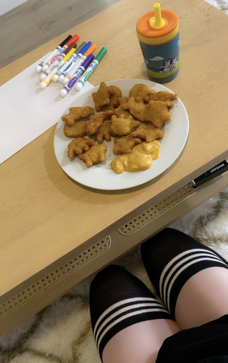 skie 🐾 tweet media