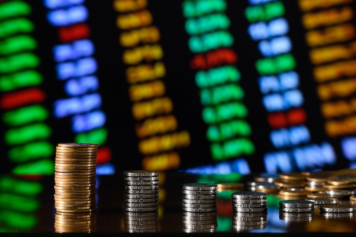 GereonKruse's tweet image. Auf einer Investorenveranstaltung hat das Vorstandsteam von #BlueCap die Eckdaten für 2025 präsentiert und einen ersten Ausblick gewagt. Im Kern geht es um künftige Akquisitionen, aber auch um die Dividendenpolitik sowie mögliche Aktienrückkäufe. #BGFL publisher.boersengefluester.de/de/blue-cap-gu…