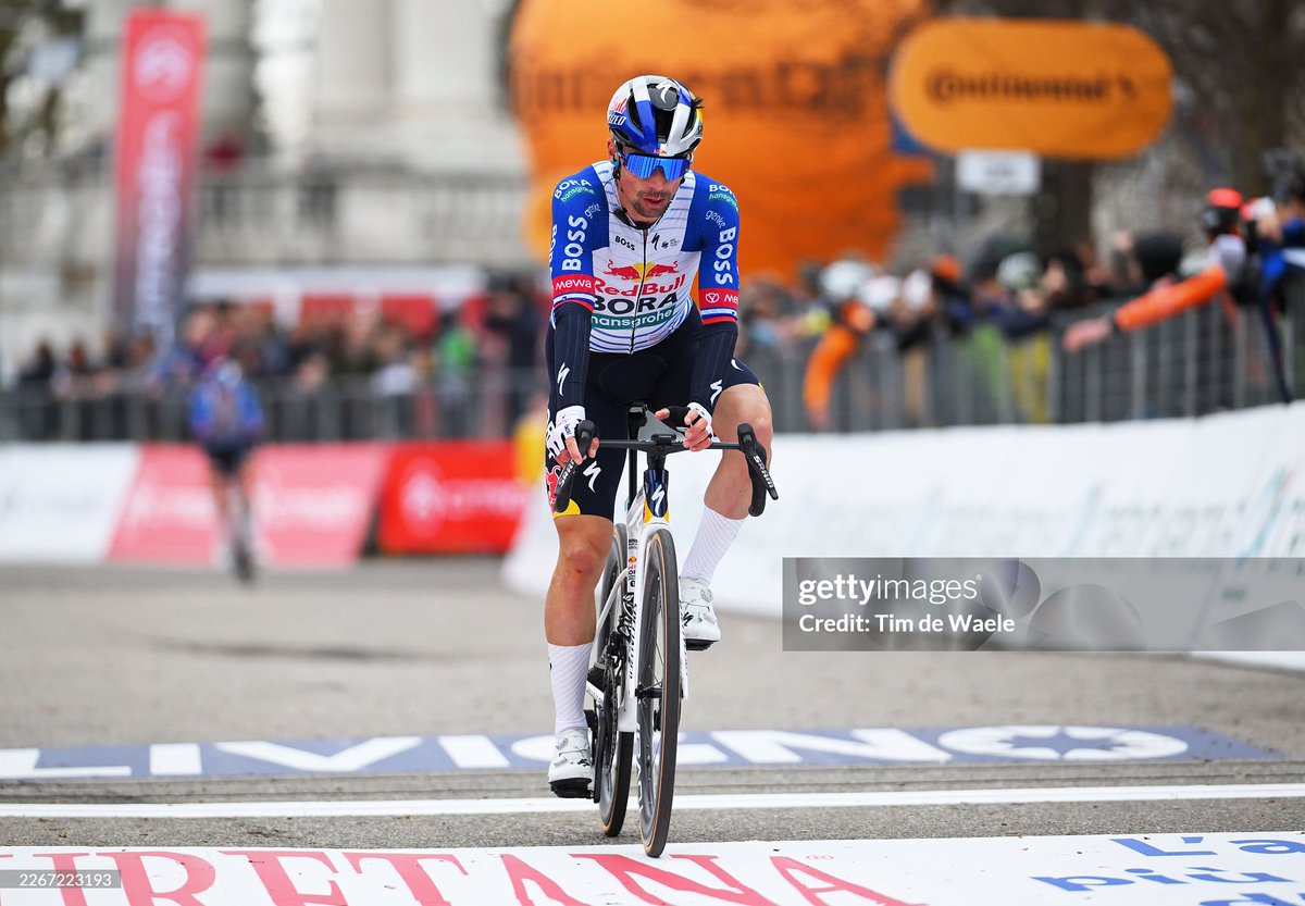 Risa Crna tweet media