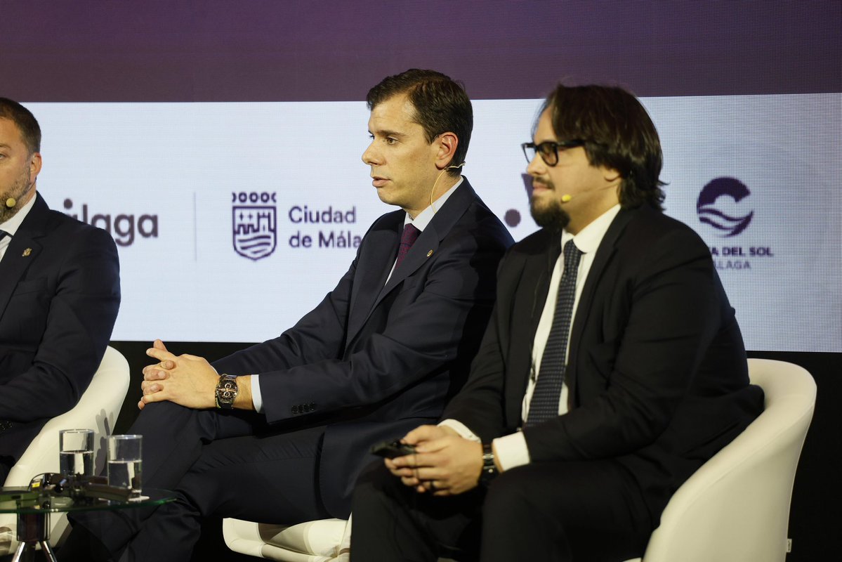 Gran Procesión Roma 17 mayo 2025 tweet media