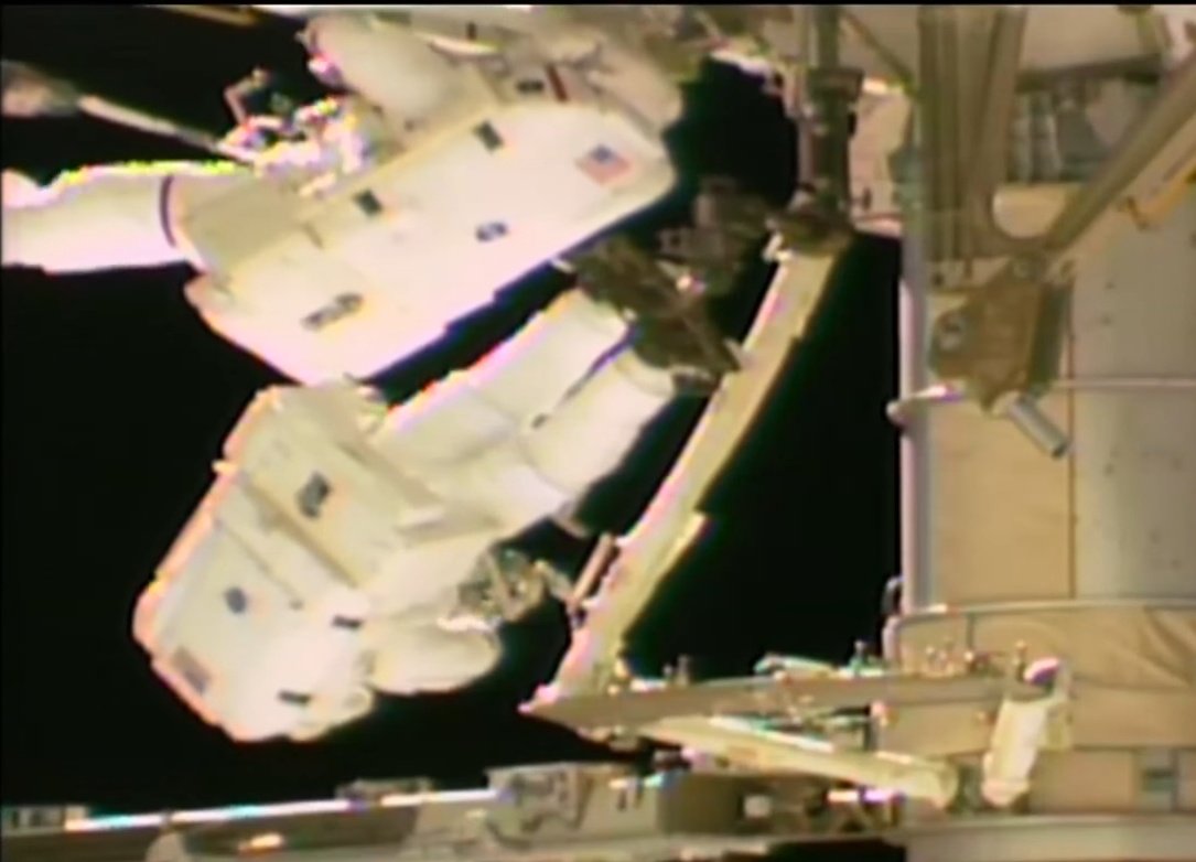 Space Nøsey tweet media