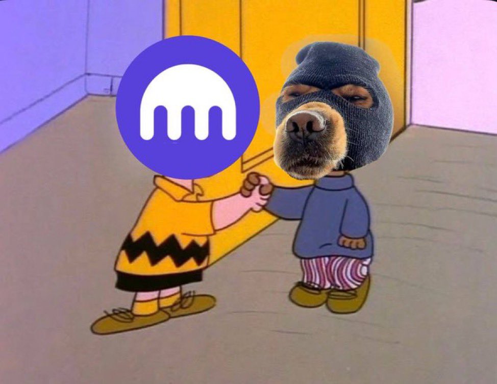 SKI MASK water bottle 🥷🐶 tweet media