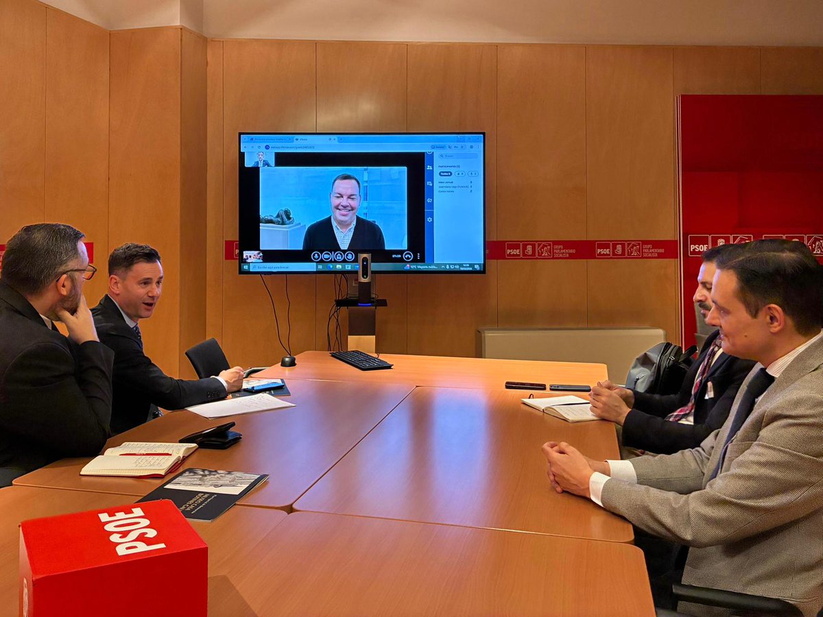 PSOE León /♥️ tweet media