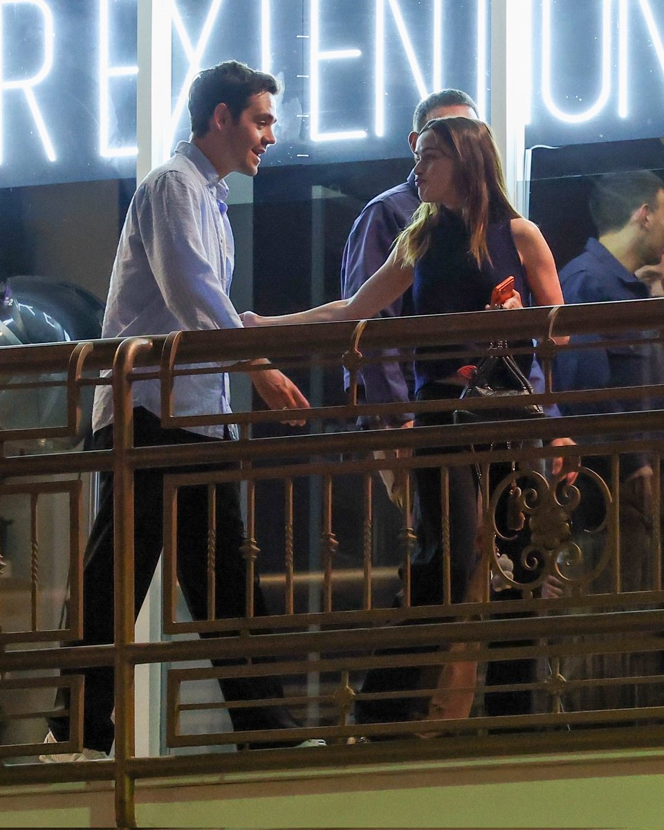 best of kiernan shipka tweet media