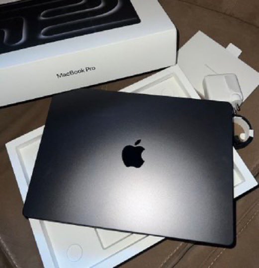 Dev NŲEL tweet media