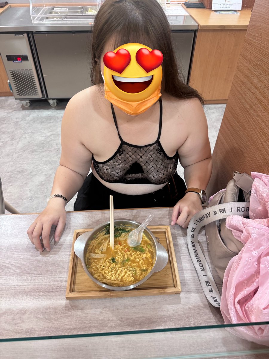 嚮往自由的夫妻 tweet media