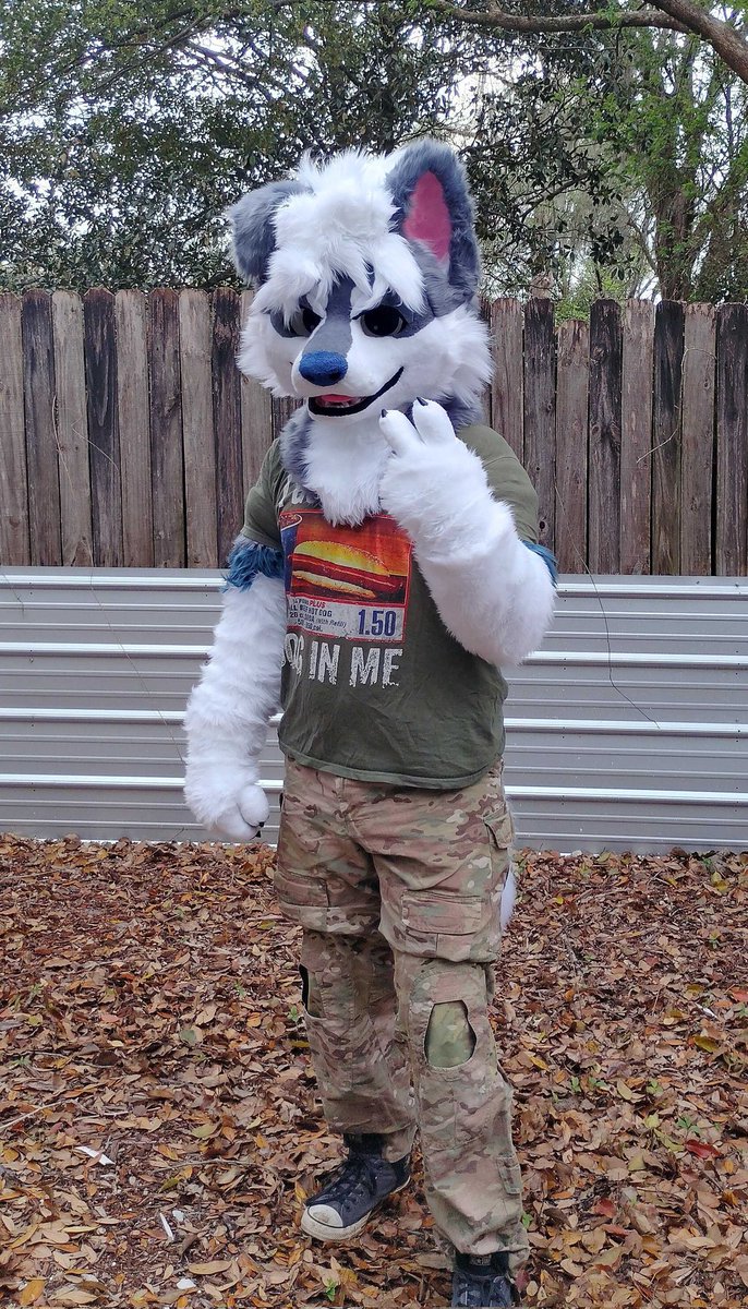 Just Rusk tweet media