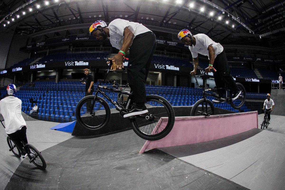 Simple Session tweet media