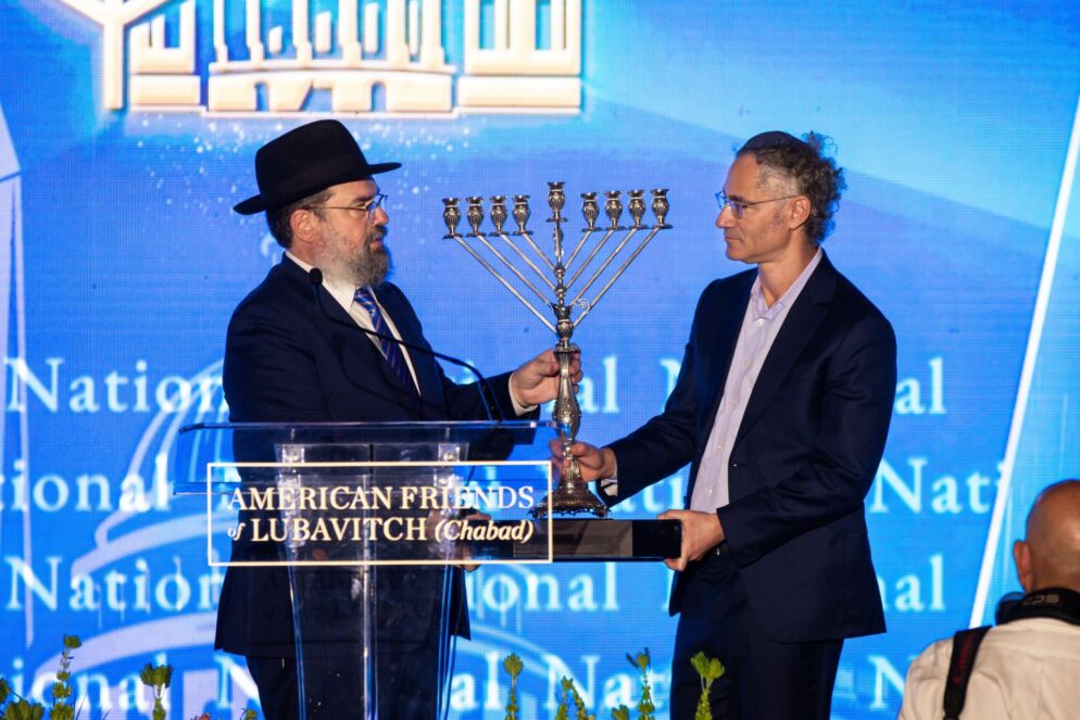 Jason Bassler tweet media