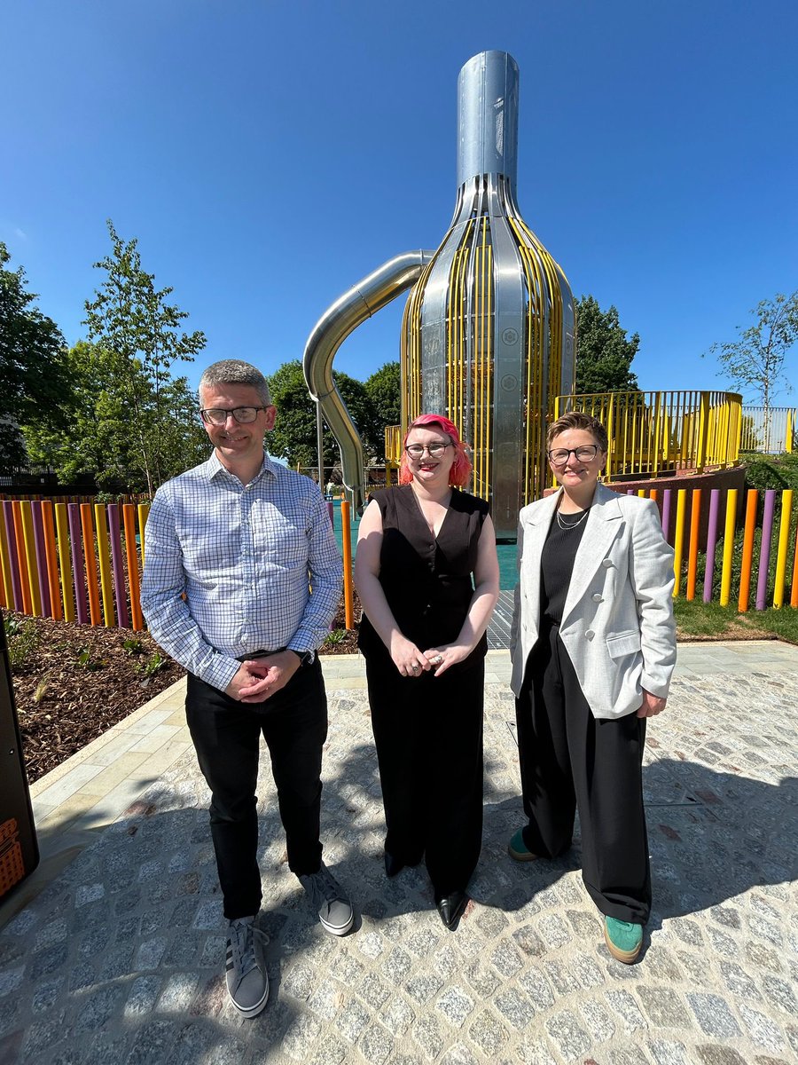 Gavin White tweet media