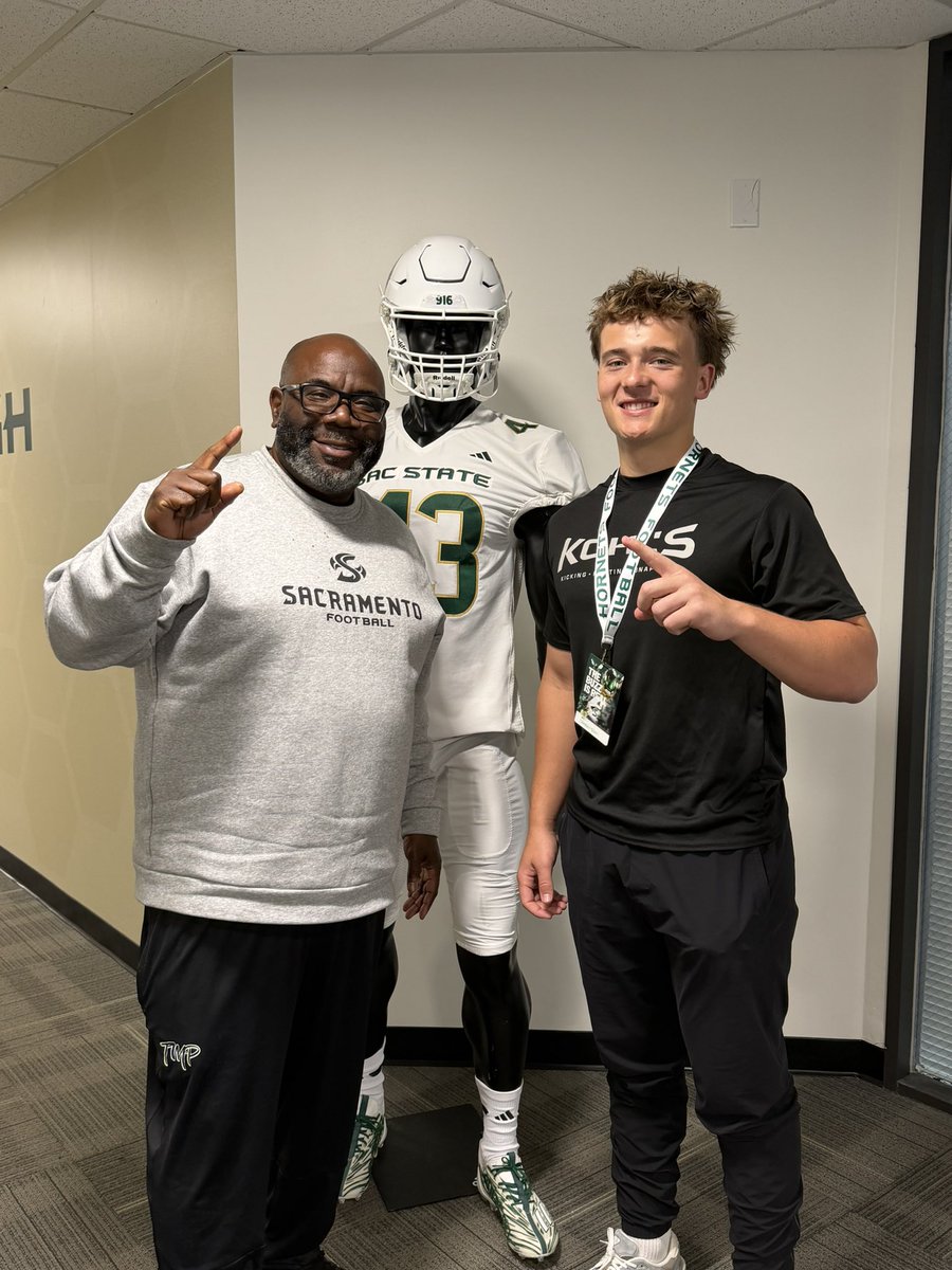 Caden Sim 4.5⭐️ Long Snapper tweet media