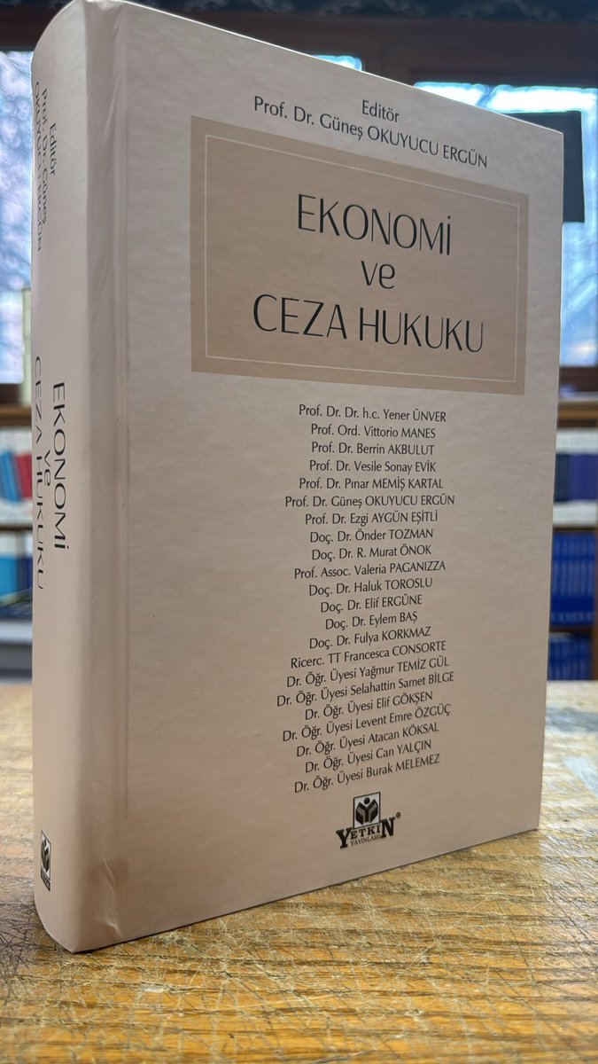 GunesOkuyucu's tweet photo. Uzun bir emeğin ürünü olan “Ekonomi ve Ceza Hukuku” kitabımız yayınlandı.
Ekonomi ile ceza hukuku arasındaki ilişkiyi çok yönlü biçimde ele alan bu çalışma, 22 ceza hukuku hocasının katkılarıyla hazırlandı.
Bu eserin günışığına çıkmasını sağlayan tüm yazarlara teşekkür ederim. https://t.co/mMFf0aZ1Sj