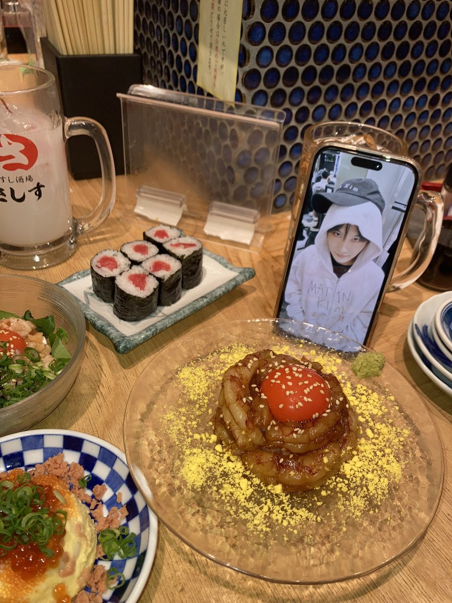 yamaT_endoo's tweet photo. 美味しいもんいっぱい食べなね（〃＾∇＾）o_彡☆
#山本光汰19歳おめでとう #山本光汰  #キドフェノ #やまもトレンド https://t.co/0rH6jrs2RQ