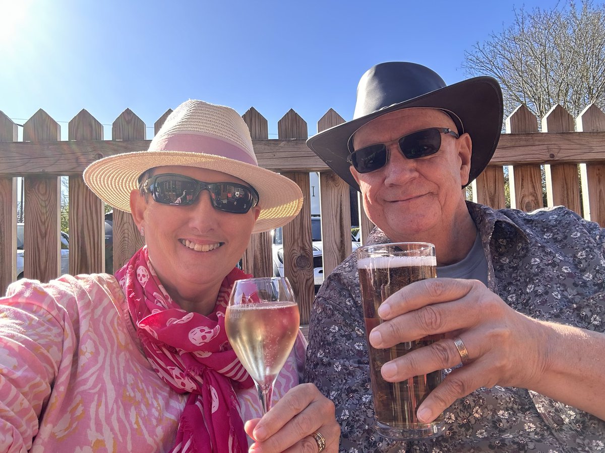 Janet Brannigan ☀️🥂🏇🏾⚾️ 💫🪐 🚀 tweet media