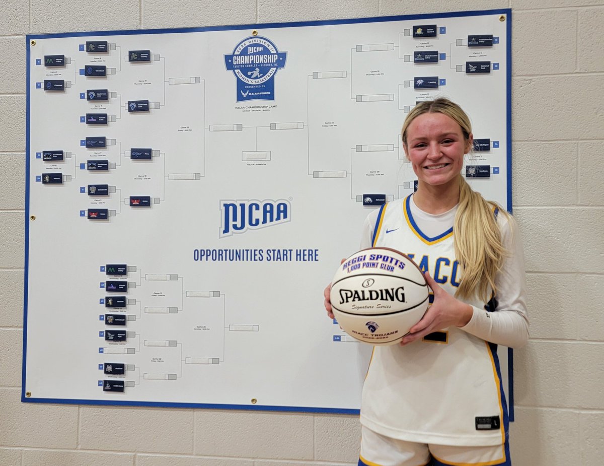 CGHRMedia tweet media