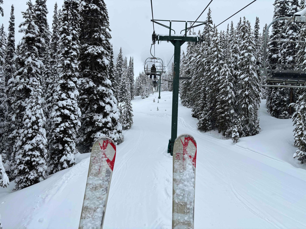 OnTheSnow tweet media