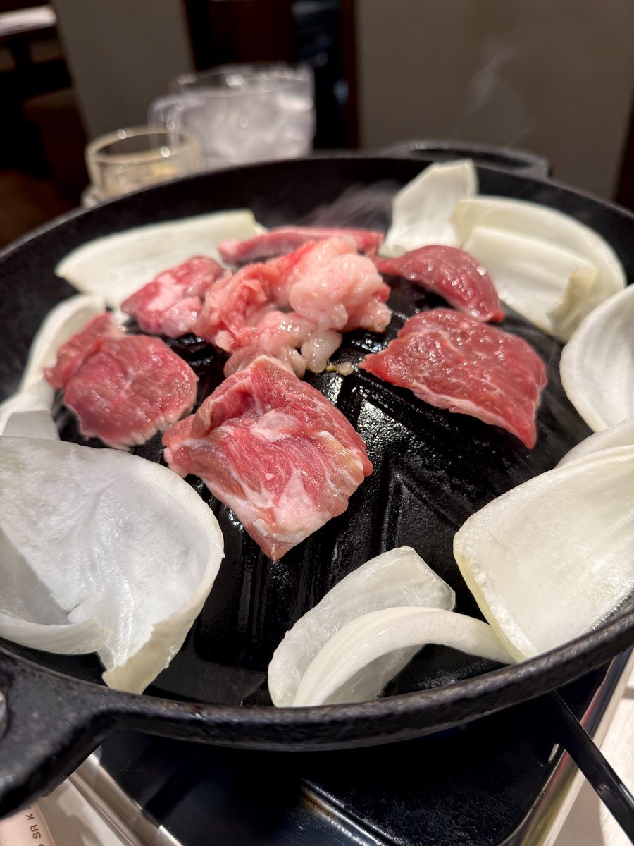 Alstromerianian's tweet photo. 何十年かぶりのラムちゃん🐏
ごちそうさまでした🙏 https://t.co/aPeRuf97Im