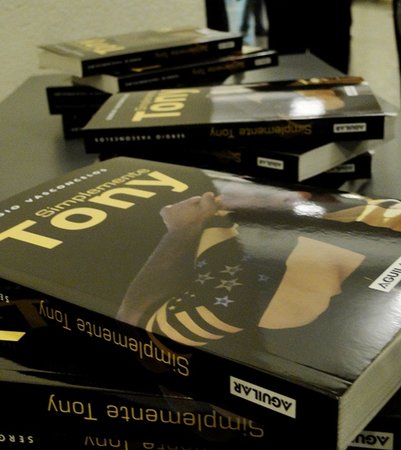 padreydecano.com tweet media