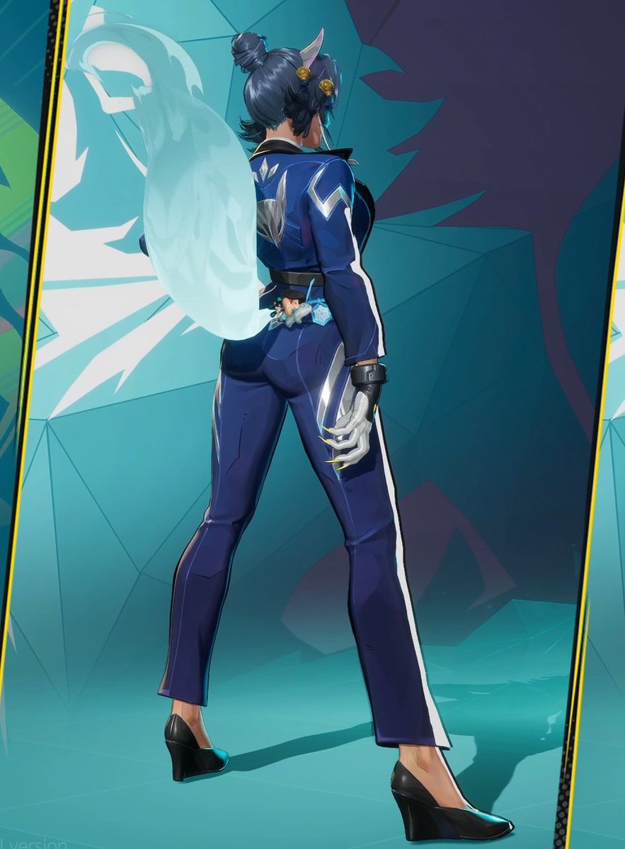‼️ PREVIEW: WHITE FOX RECOLOR The recent accessories trailer gave us a ...