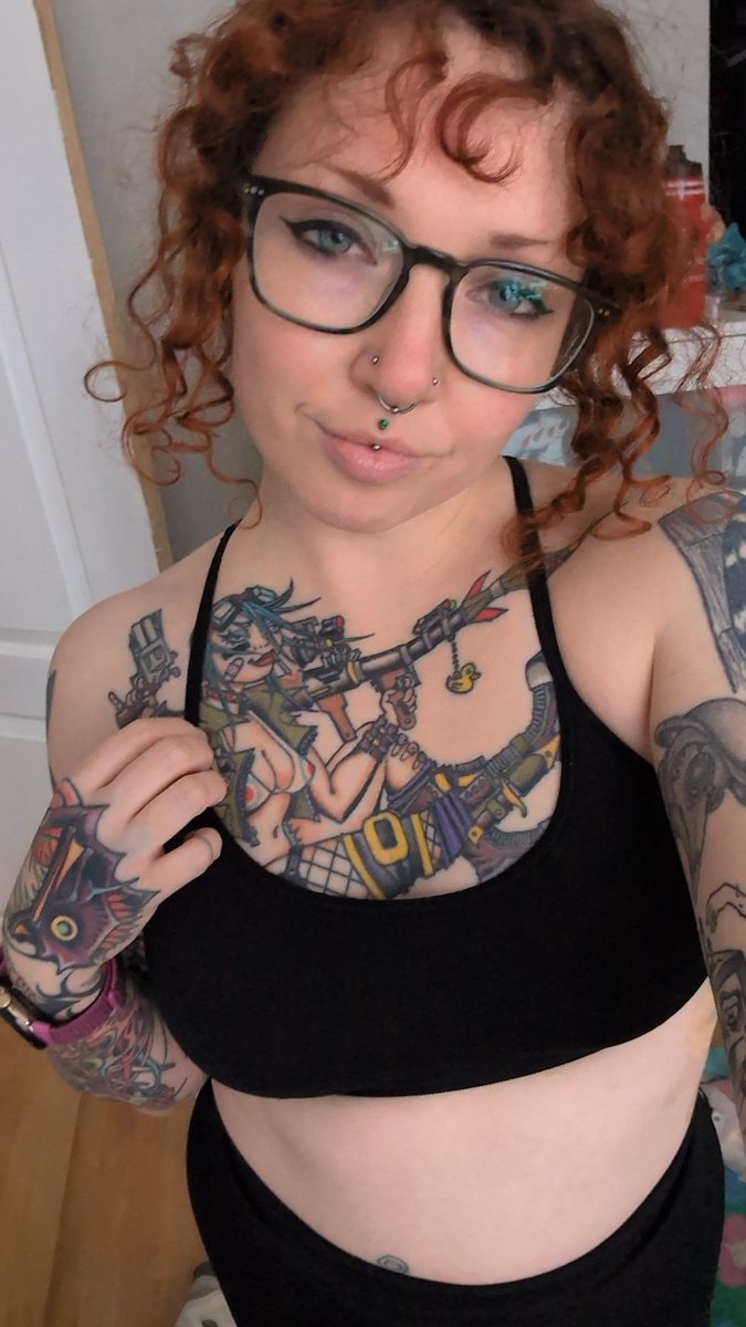 penis hegseth tweet media