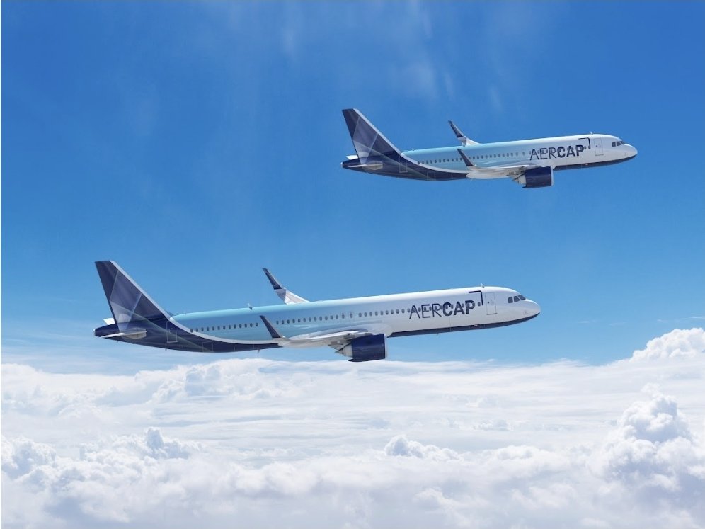 Enel_Aire's tweet photo. La arrendadora aeronáutica #AerCap firmó un #pedido con #Airbus por 100 aeronaves de la familia #A320neo, reforzando su cartera de aviones de pasillo único.
https://t.co/Q4ZgvQ1Sip https://t.co/yPXwvgJEgn