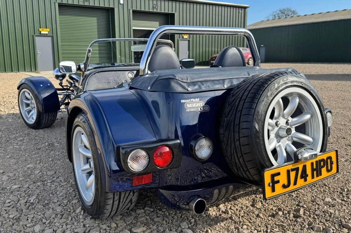 PistonHeads tweet media