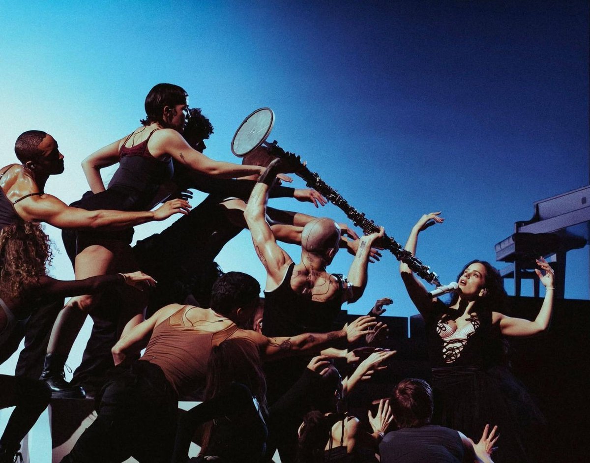 luli ✨ LUX TOUR 🪽 tweet media