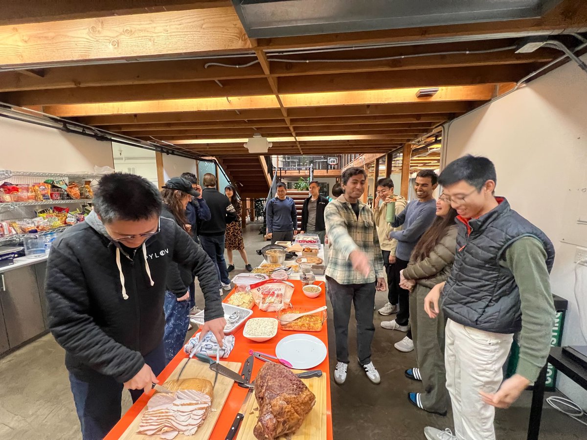 Marty Kausas tweet media