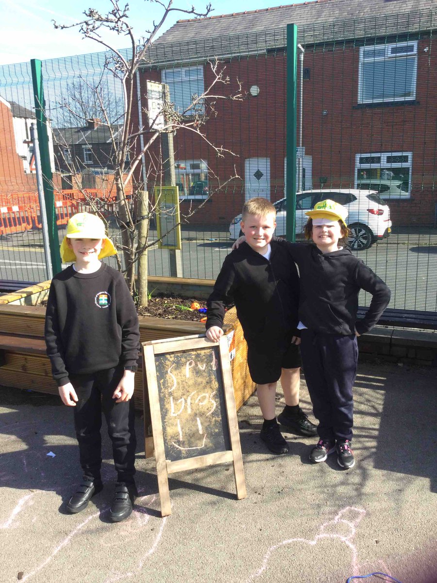 Mr Hardy tweet media